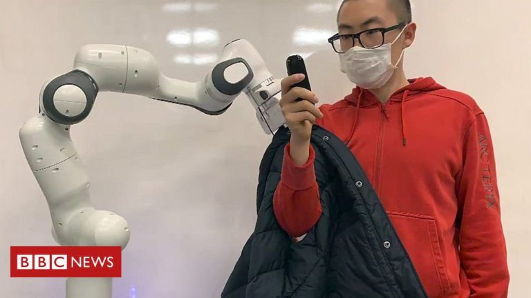 Robot helps people get dressed and other tech news