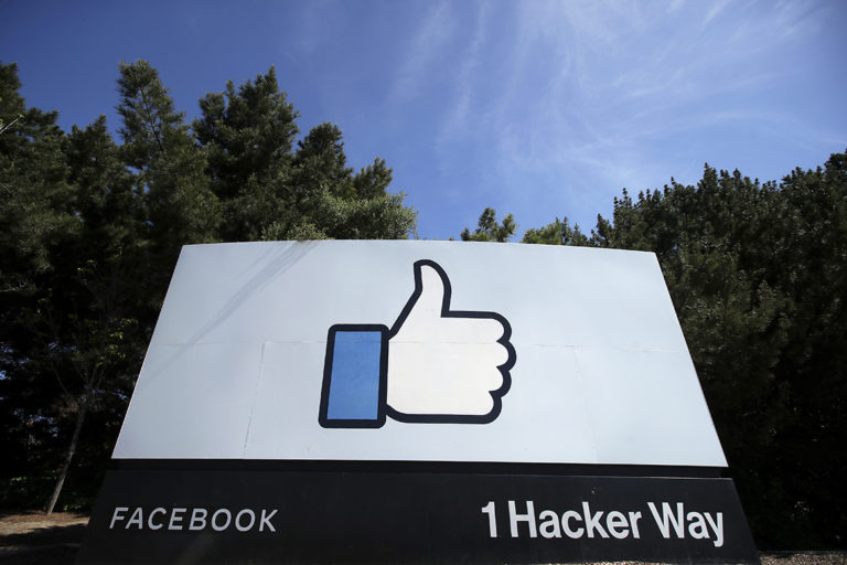 Facebook blocks highly targeted Iran-linked hacking campaign