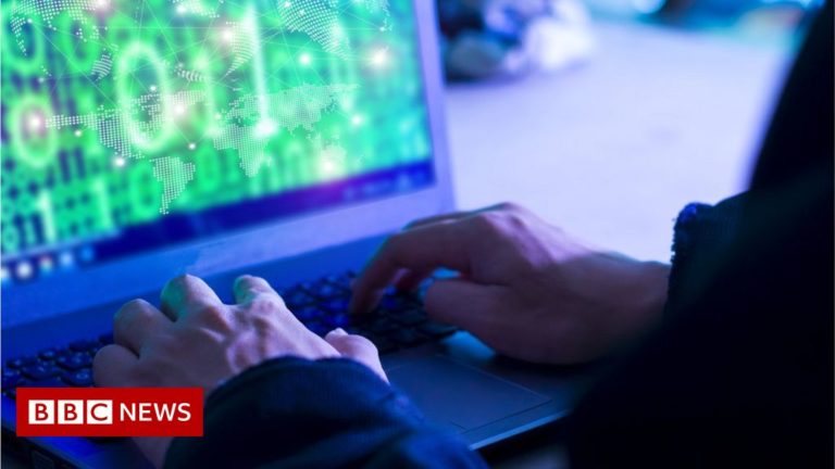 Crypto hacker offered reward after $600m heist