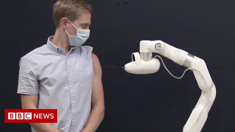 Robot gives needle-free injections and other tech news